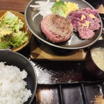 とろけるハンバーグ 福よし - 料理写真:とろけるハンバーグとステーキコンボ御膳
