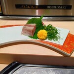 魚寅鮨 - イワシは半分以上食べたところで撮影（汗）