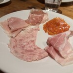 MORETHAN TAPAS LOUNGE - 