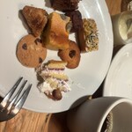 MORETHAN TAPAS LOUNGE - 