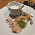 MORETHAN TAPAS LOUNGE - 