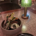 CÉ LA VI RESTAURANT AND SKYBAR - 