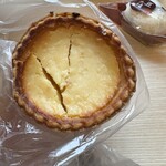 パンの店エラブル - チーズタルト