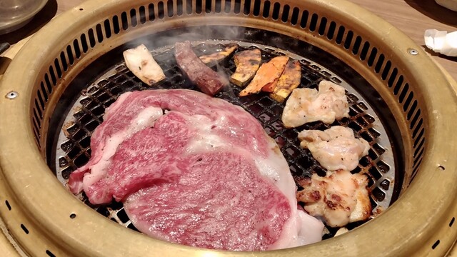 Yakiniku Tokuju Shindo Ten