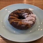 トロッポ ドーナツ - キャラメルクランチ　388円税込