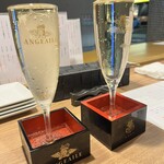 カドノロヂウラ - 溢れスパークリング　その場で注いでくれます♪