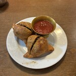 アムリタ インドスパイスカレーとナンと - サモサ