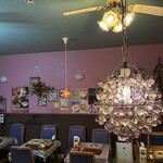 アムリタ インドスパイスカレーとナンと - 