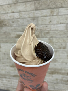 ミカドコーヒー - モカソフトはあんず入り