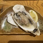 猿蔵 - 牡蠣