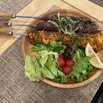 SEVEN HILLS EXPRESS - バーベキューミックス ラム肉・ケバブ・チキン