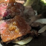 ハンバーグステーキ jumbo - こちらはジャポネソース