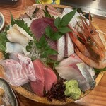 旬魚季菜 とと桜 - 刺身盛り合わせ　3780円