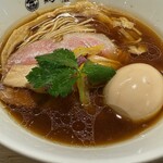 小田原城下町 鶏松 - 味玉淡麗醤油らぁめん
