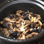 よし町 - 天然茸ご飯