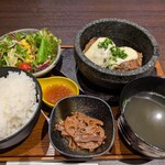 近江牛専門店 万葉 まえだ亭 - 