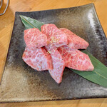 ジュージュー炭火焼肉 - 