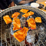 ジュージュー炭火焼肉 - 