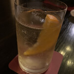 バー アップトゥーユー - 