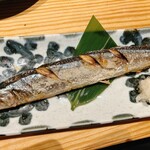漁師酒場 あらき - さんま塩焼き