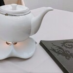 中国飯店 - 茉莉花茶♪この火が最後まで消えずにいた・・・