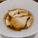 肉料理ふくなが - 白の薬膳スープ