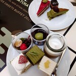 SATSUKI LOUNGE - この３枚目までで、デザート全種類。