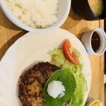 とくら - 和風おろしハンバーグ300gの洋食セット