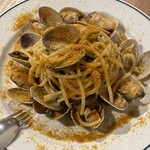 タベルナ・バルボーネ - 北海アサリとイタリア産カラスミのスパケットーニ