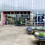 Michi no Eki Hota Shogakko