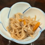 唐辛子 - お通しがいつも美味しい