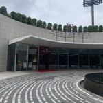 ウルフギャング・ステーキハウス シグニチャー - 