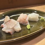 Hana Ichi - たいの霜降り、たちうお、すみいか