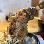 長者町 焼肉 輪心 - 香ばしさ