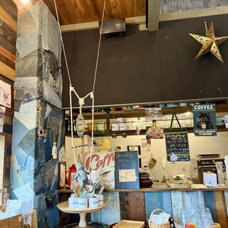 ラフ&タフ コーヒースタンド_2