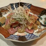 ステーキ 西洋料理 寛 - 栃木和牛匠イチボのカルパッチョ　イチヂク青源みそと煉胡麻のソース