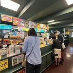 ラッキーピエロ 函館駅前店 - 
