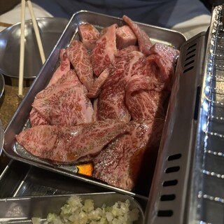 ヤキニク ホルモン どうげん_0