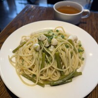 渋谷アチェーゾ - パスタC    小柱・にんにくの芽・生海苔の和風パスタ　1,000円