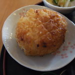 はちみつ村 - 特製ひっつみ定食（蜂蜜入り味噌の焼きおにぎり）