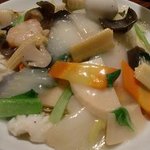 赤坂餃子坊 - いかと野菜の炒め物