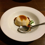 河崎2丁目食堂 - ほうじ茶のパンナコッタ