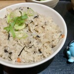 琉球村 - ジューシー（混ぜご飯）