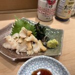 沼津魚がし鮨 横浜ランドマーク店 - つぶ貝刺し