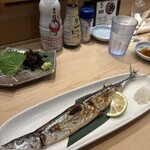 沼津魚がし鮨 - 秋刀魚の塩焼き
