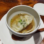 馳走西健一 - ラビオリと絶品コンソメ