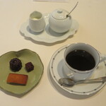 ラ メゾン クルティーヌ - 振り返るひととき。