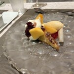 サカナザ・マエダ - 