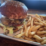 THE GREAT BURGER STAND - 
