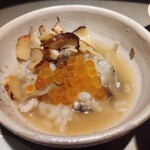 ことわりをはかるみせ ばんどう - イクラを加え　松茸出汁茶漬け